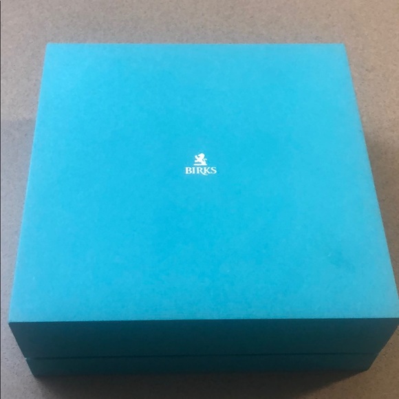 Jewelry - Birks Fresh water pearl necklace